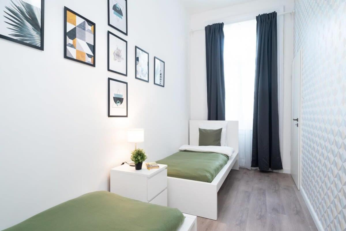 Large Apartment At Perfect Central Location بودابست المظهر الخارجي الصورة