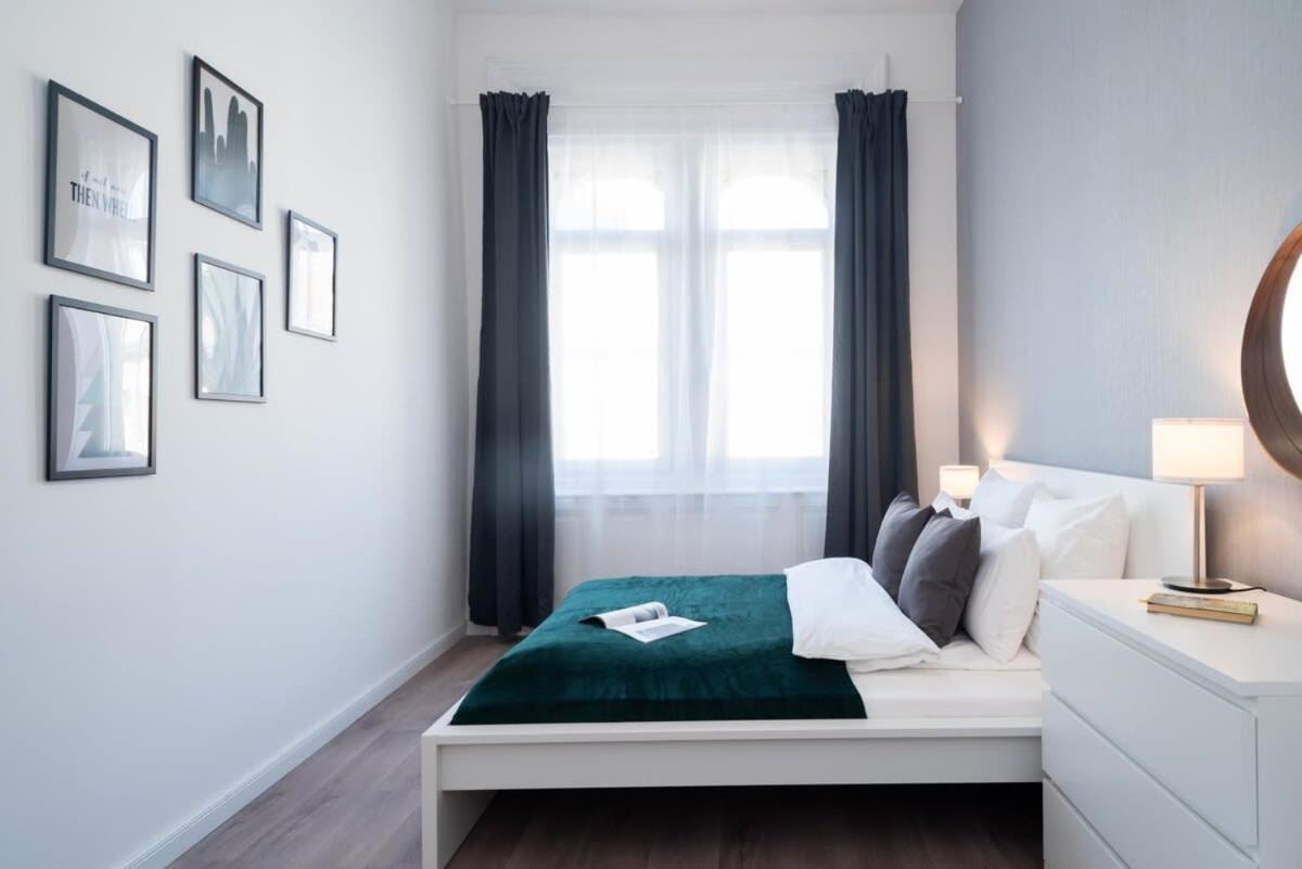 Large Apartment At Perfect Central Location بودابست المظهر الخارجي الصورة
