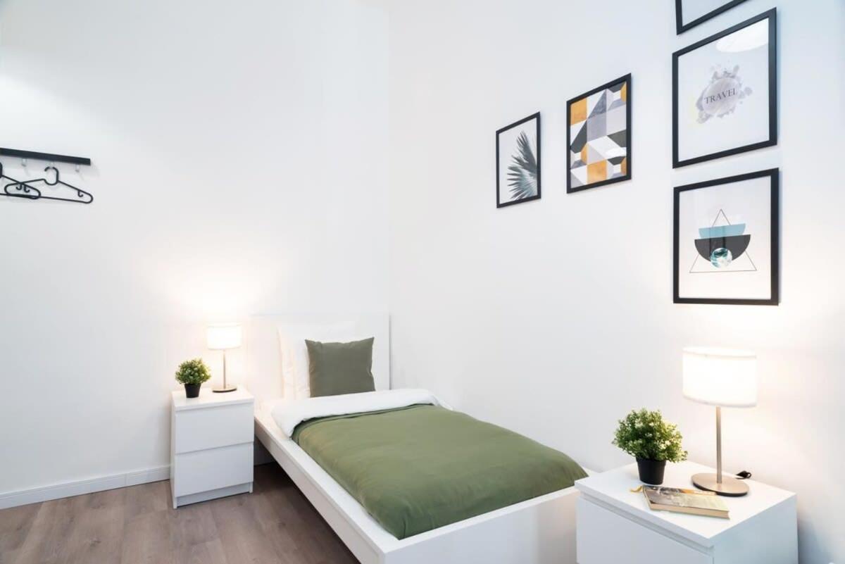 Large Apartment At Perfect Central Location بودابست المظهر الخارجي الصورة