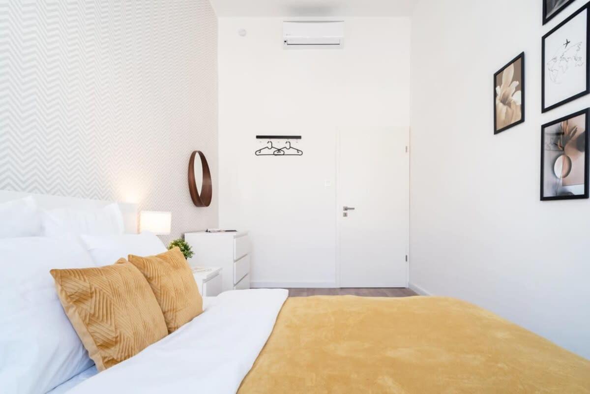 Large Apartment At Perfect Central Location بودابست المظهر الخارجي الصورة