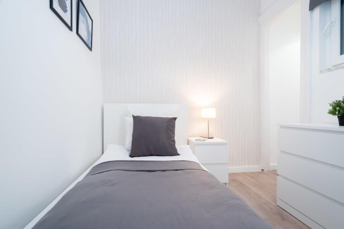 Large Apartment At Perfect Central Location بودابست المظهر الخارجي الصورة